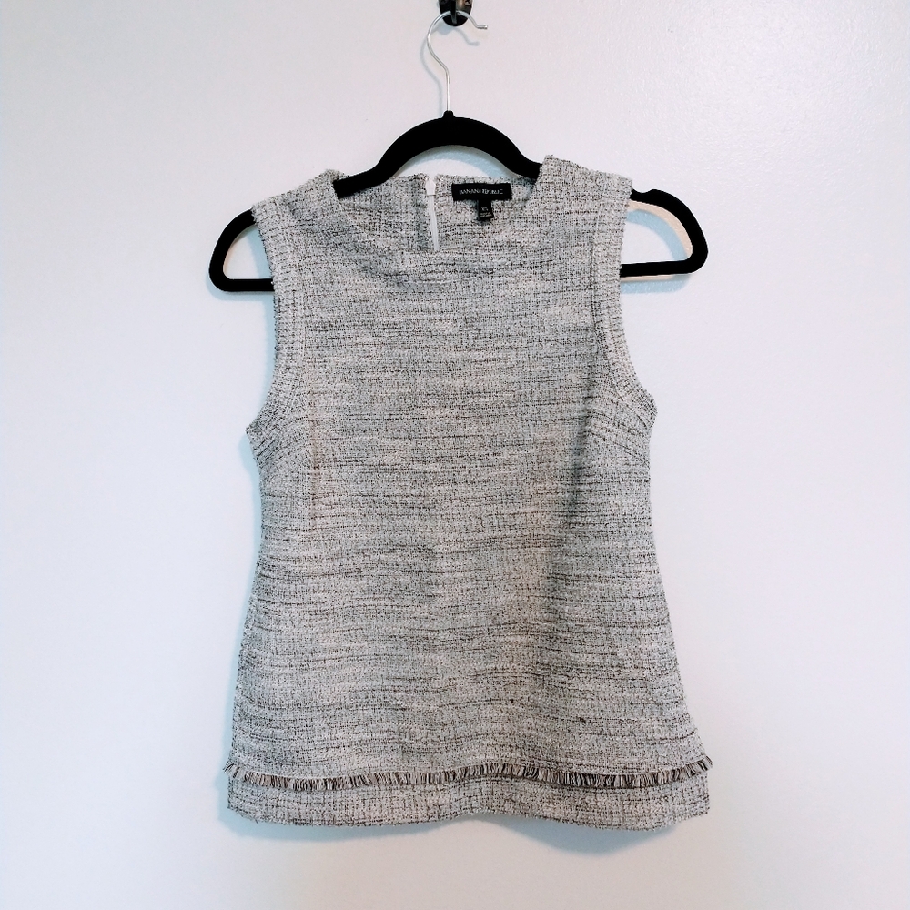 Banana Republic grey tweed sleeveless blouse size xs